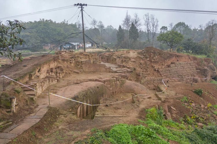 重庆钓鱼城遗址新发现南宋末年规模宏大建筑群