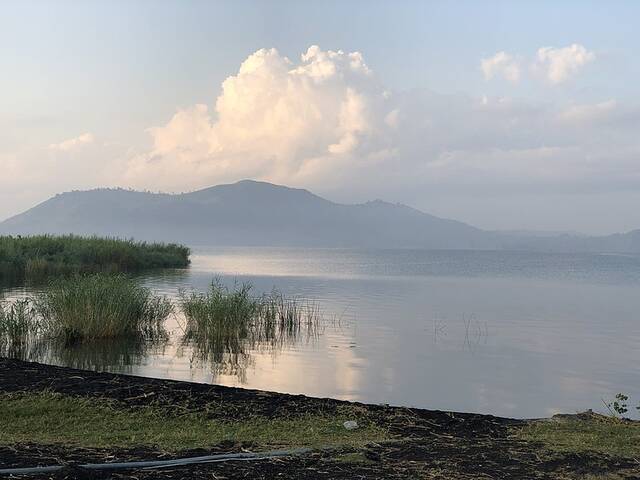 非洲“杀人湖”：卢旺达风景如画的基伍湖实际上是大量甲烷和二氧化碳的聚集地