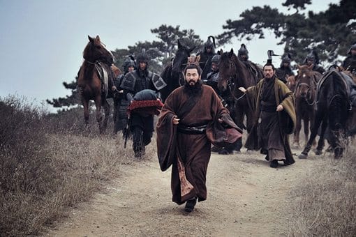 为什么三国时期很多人都在220年左右去世?