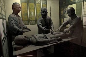 古代死刑犯若是不想死该怎么办?有四种情况可以免死