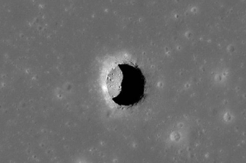 极乐世界太空公司宣称发射人体骨灰残骸至月球费用为11950美元